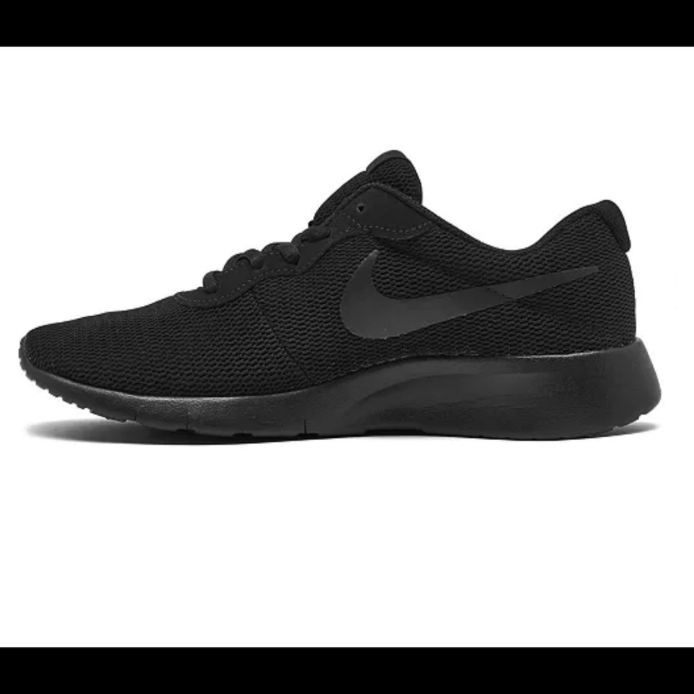 Nike Tanjun Triple Black Grade School Youth 5 or 6.5 in women Running Shoes